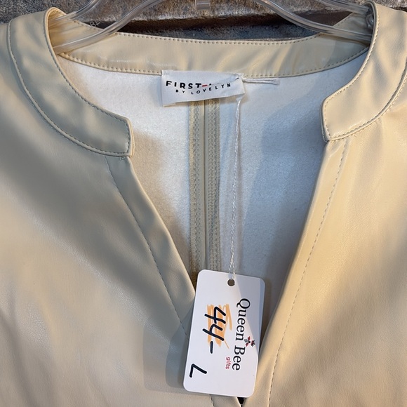 Cream Faux Leather top - Picture 3 of 11